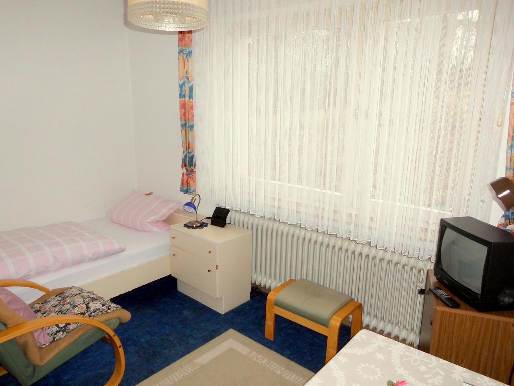 Hotel Haus Hellhohl Garni Brilon Oda fotoğraf